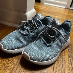 Adidas Cloudboost Women’s Sneaker